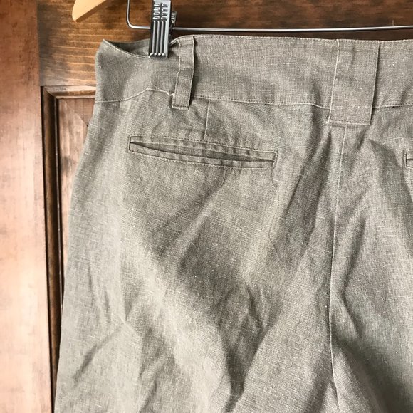 Apostrophe Olive Linen Capris Size 12 Petite - Picture 10 of 12